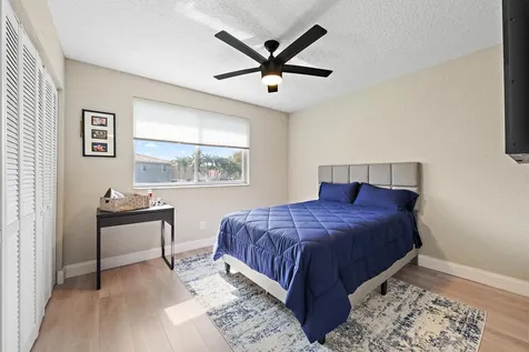 1734 SW 109th Terrace Davie FL 33324