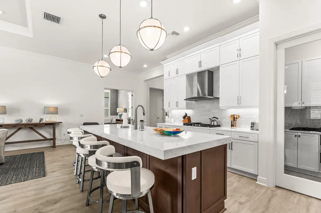 5105 Rivo Alto Circle Westlake FL 33470