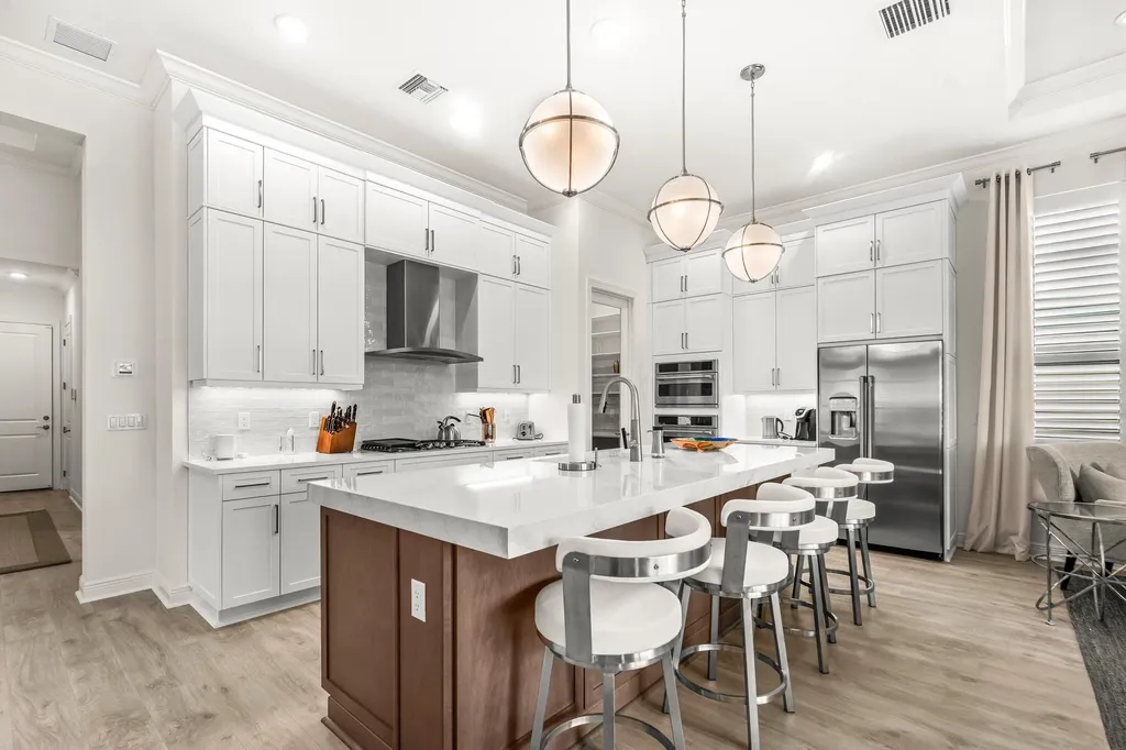 5105 Rivo Alto Circle Westlake FL 33470