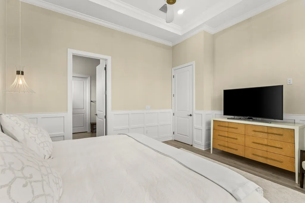 5105 Rivo Alto Circle Westlake FL 33470