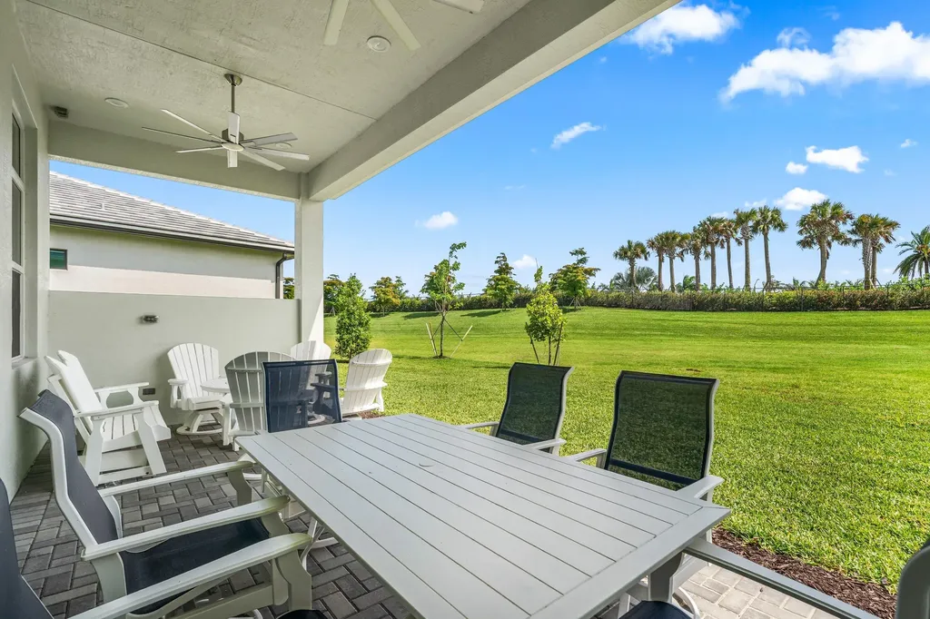 5105 Rivo Alto Circle Westlake FL 33470