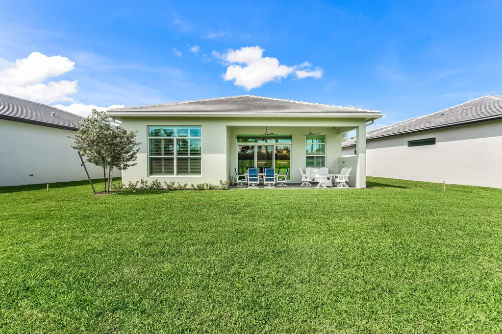 5105 Rivo Alto Circle Westlake FL 33470