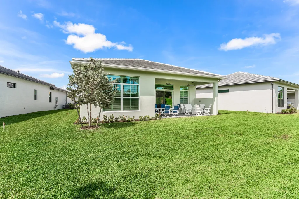 5105 Rivo Alto Circle Westlake FL 33470