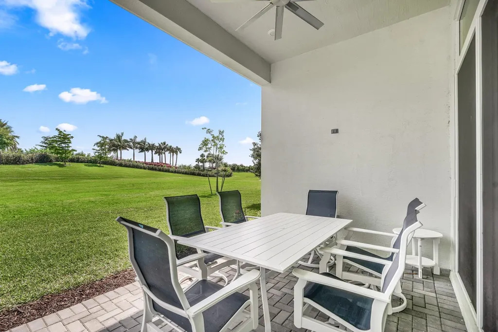 5105 Rivo Alto Circle Westlake FL 33470