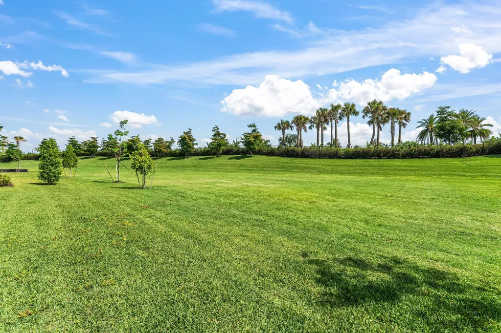 5105 Rivo Alto Circle Westlake FL 33470