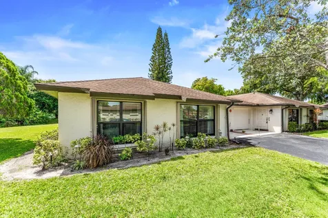 4727 Storkwood Lane Boynton Beach FL 33436
