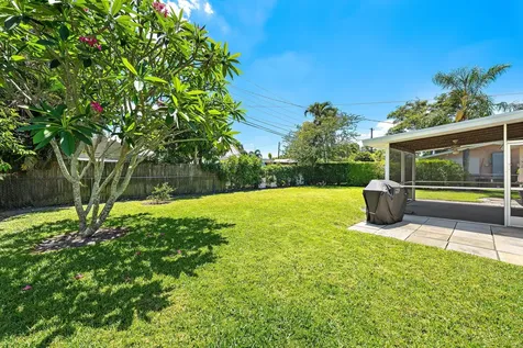 272 Holly Drive Palm Beach Gardens FL 33410