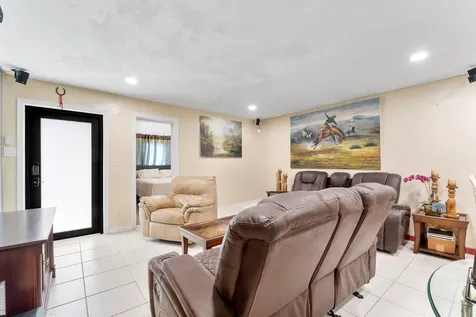 4727 Myrtle Lane West Palm Beach FL 33417