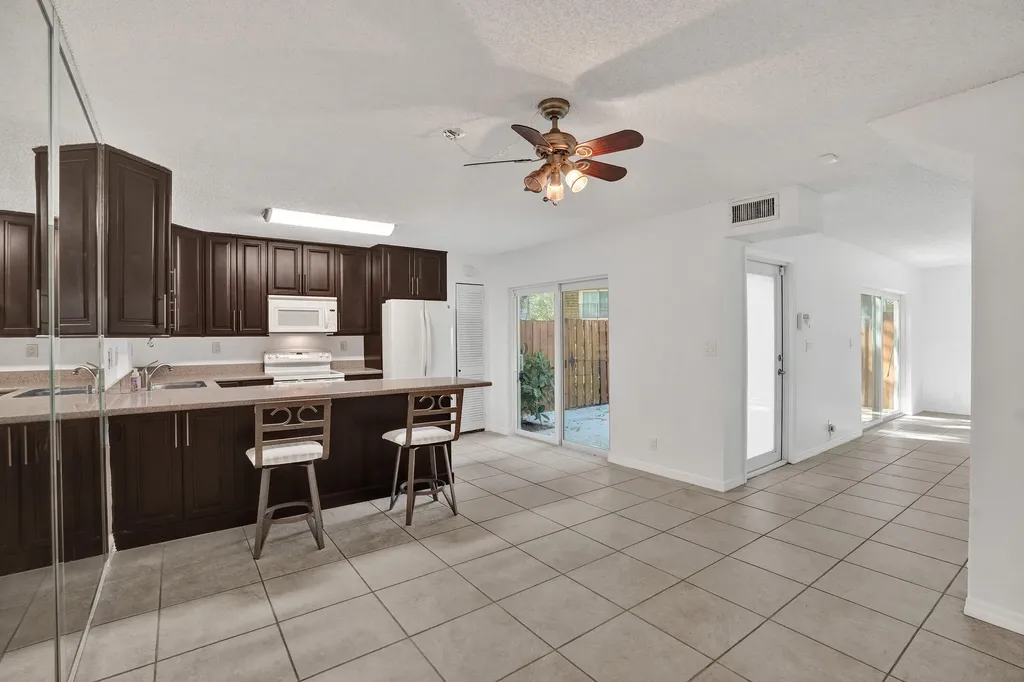 9110 SW 22nd Court Davie FL 33324