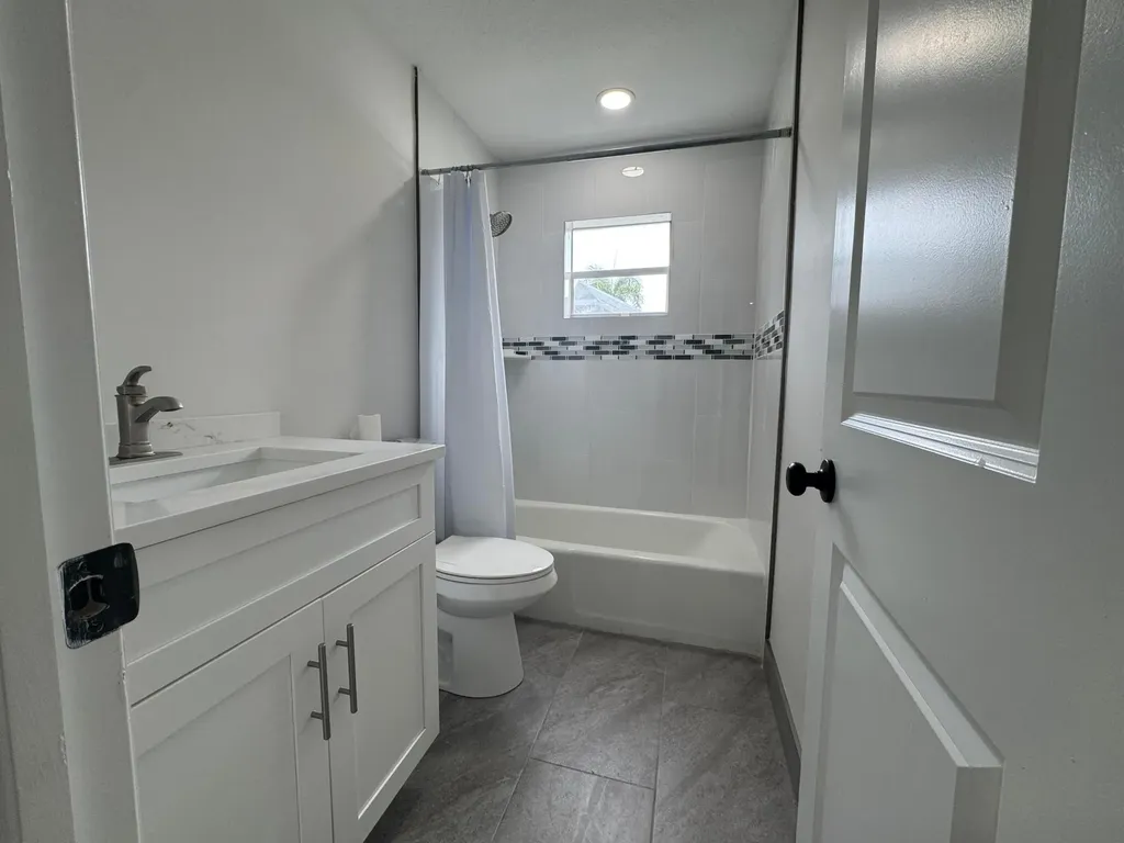 589 Cashiers Drive West Palm Beach FL 33413