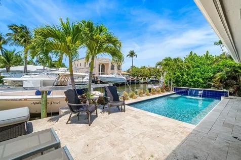 106 Periwinkle Drive Hypoluxo FL 33462