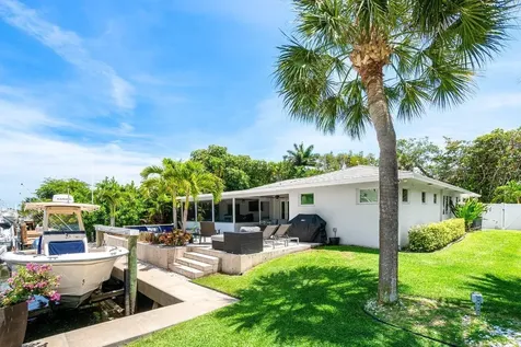 106 Periwinkle Drive Hypoluxo FL 33462