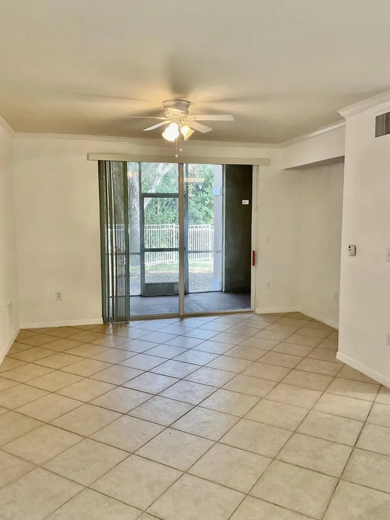 6533 Emerald Dunes Drive West Palm Beach FL 33411