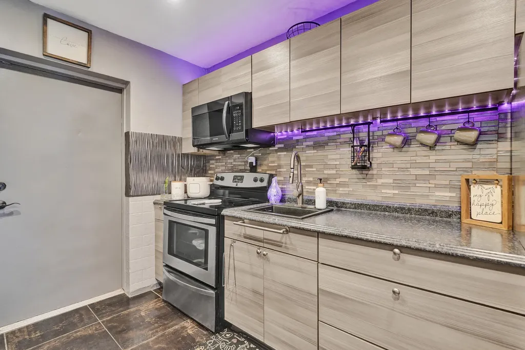 1465 NE 27th Street Pompano Beach FL 33064