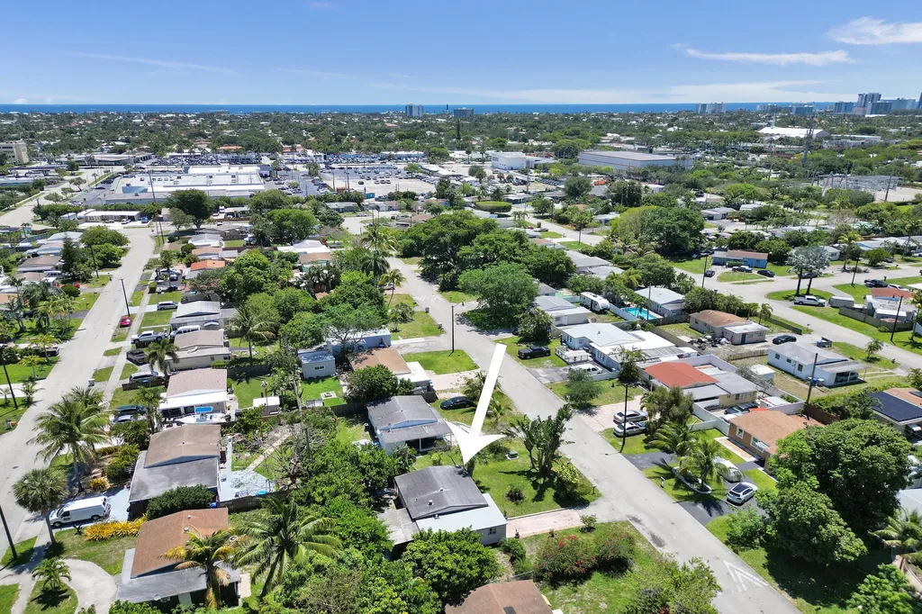 1465 NE 27th Street Pompano Beach FL 33064