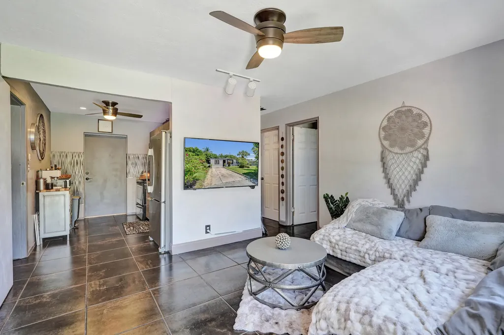 1465 NE 27th Street Pompano Beach FL 33064