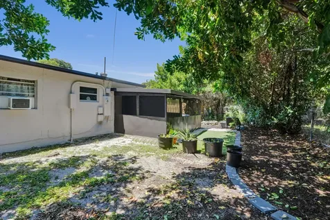1465 NE 27th Street Pompano Beach FL 33064