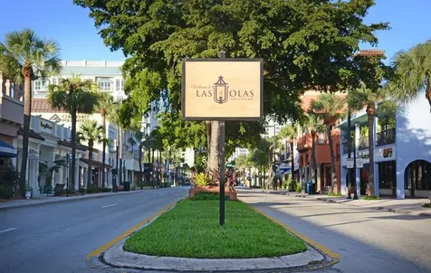 1121 SW 15th Avenue Fort Lauderdale FL 33312