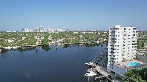 333 Sunset Drive Fort Lauderdale FL 33301