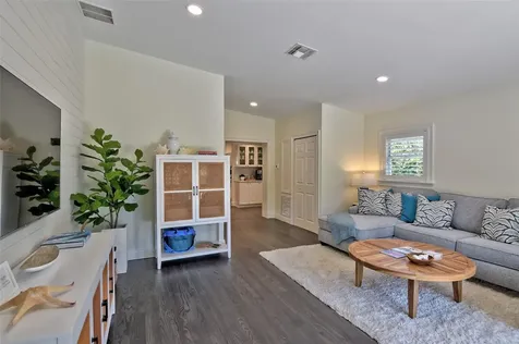 518 NE 13th Avenue Fort Lauderdale FL 33301