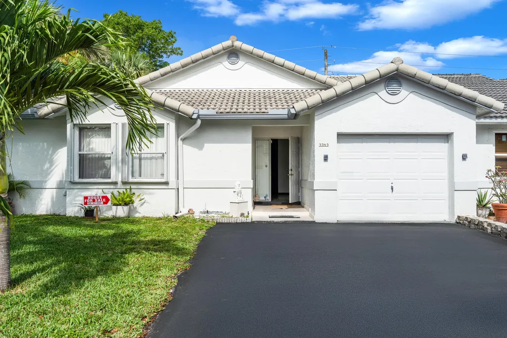 3343 NW 79th Way Davie FL 33024