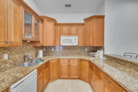 3343 NW 79th Way Davie FL 33024