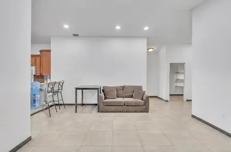 3343 NW 79th Way Davie FL 33024