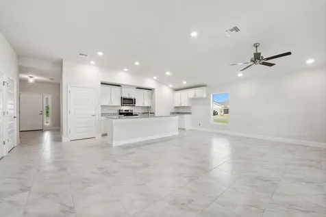 8603 Giovanni Avenue Fort Pierce FL 34951