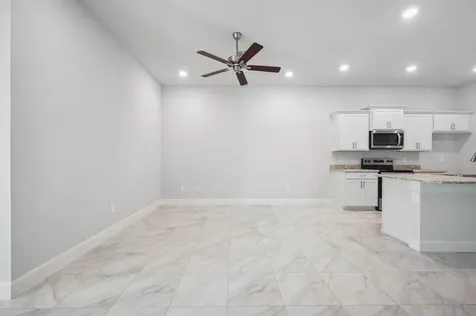 8605 Giovanni Avenue Fort Pierce FL 34951