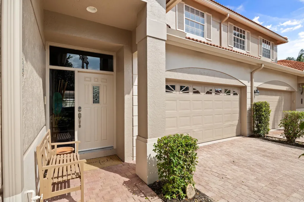 33 Monterey Pointe Drive Palm Beach Gardens FL 33418