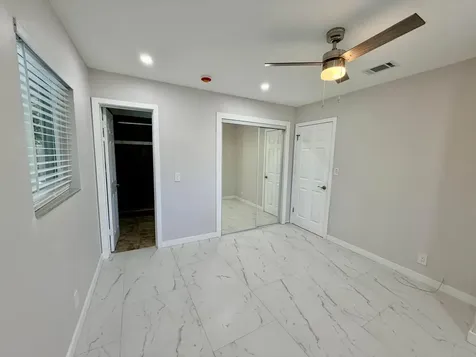 1652 NE 33rd Street Oakland Park FL 33334