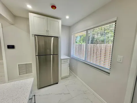 1652 NE 33rd Street Oakland Park FL 33334