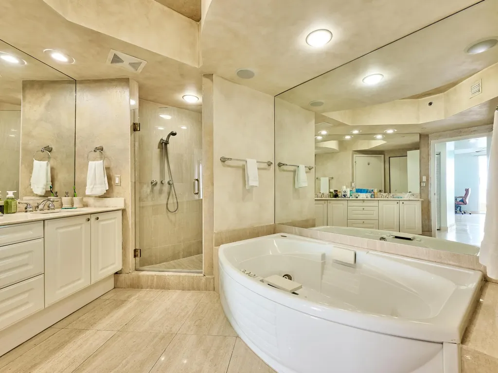 3720 S Ocean Boulevard Highland Beach FL 33487