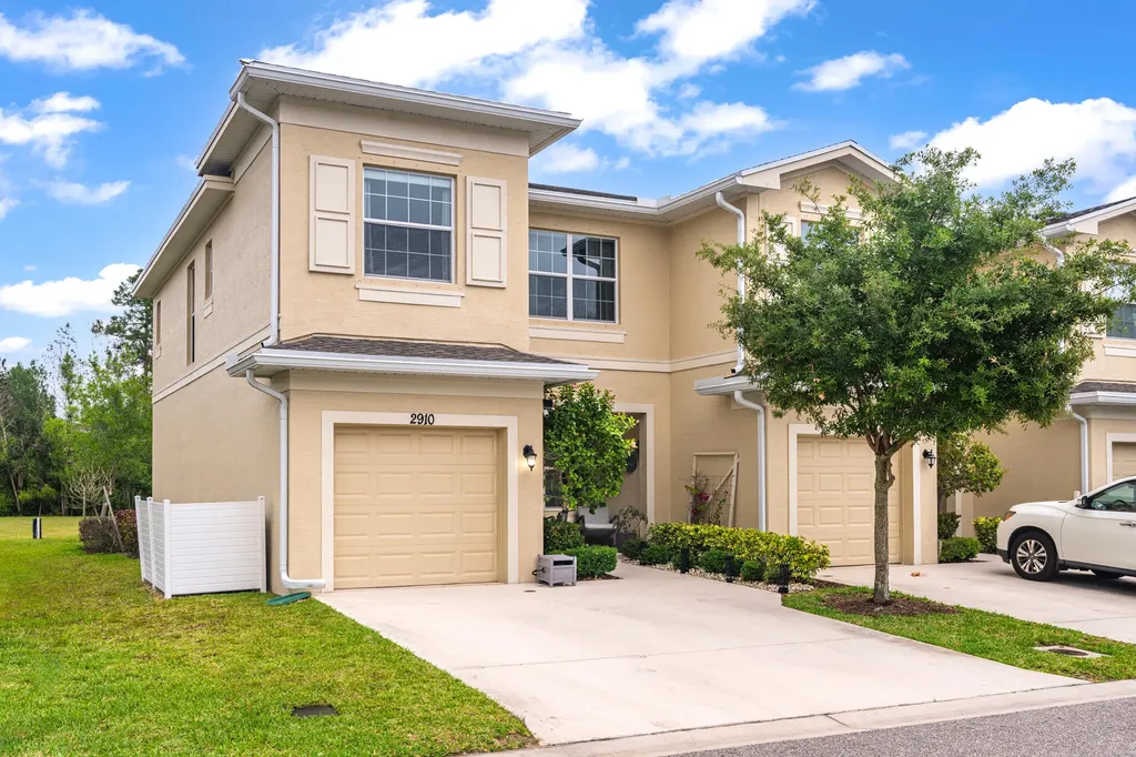 2910 NW Treviso Circle Port St Lucie FL 34986