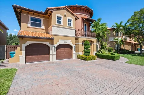 2760 SW 156th Place Miami FL 33185