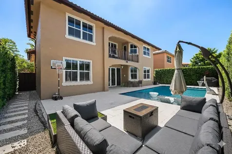 2760 SW 156th Place Miami FL 33185