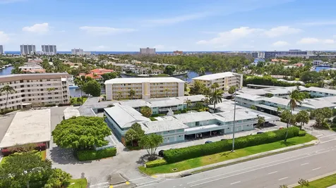 322 N Federal Highway Deerfield Beach FL 33441