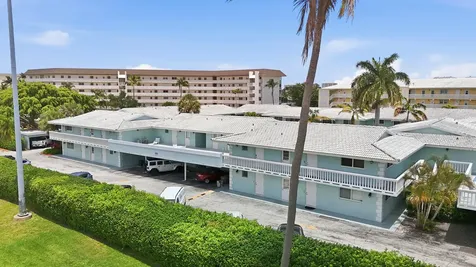 322 N Federal Highway Deerfield Beach FL 33441