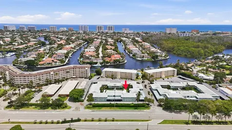 322 N Federal Highway Deerfield Beach FL 33441