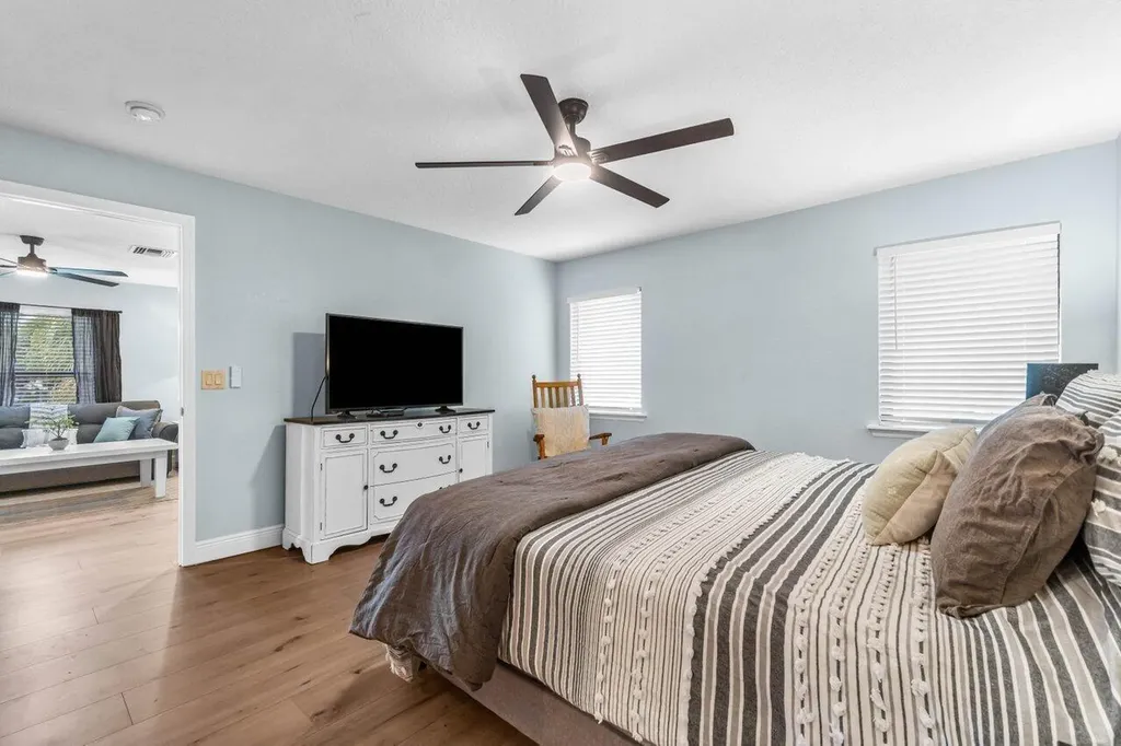 3303 Custer Avenue Lake Worth FL 33467