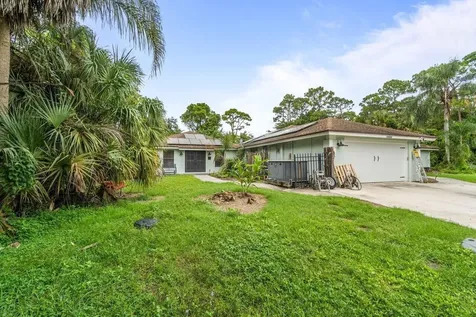 3303 Custer Avenue Wellington FL 33467