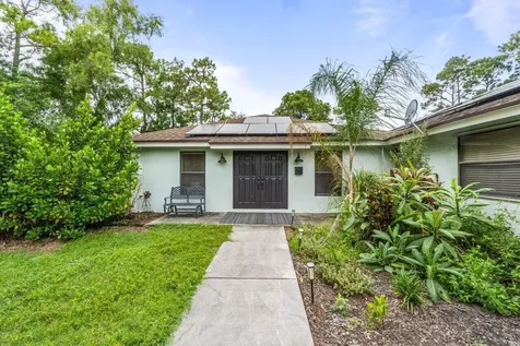 3303 Custer Avenue Wellington FL 33467