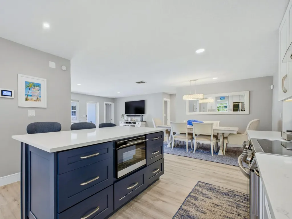 2020 NE 26th Street Lighthouse Point FL 33064