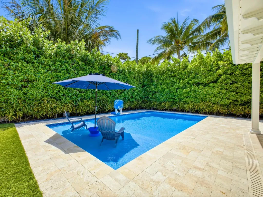 2020 NE 26th Street Lighthouse Point FL 33064