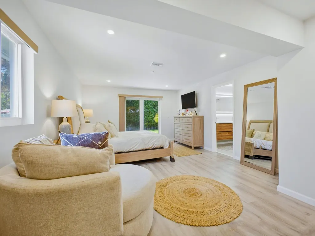 2020 NE 26th Street Lighthouse Point FL 33064