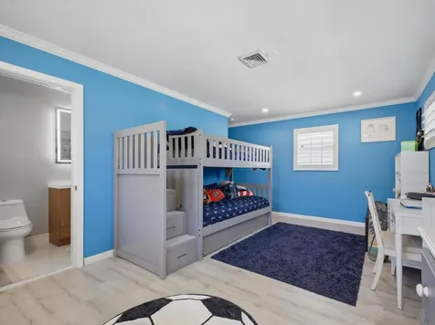 2020 NE 26th Street Lighthouse Point FL 33064