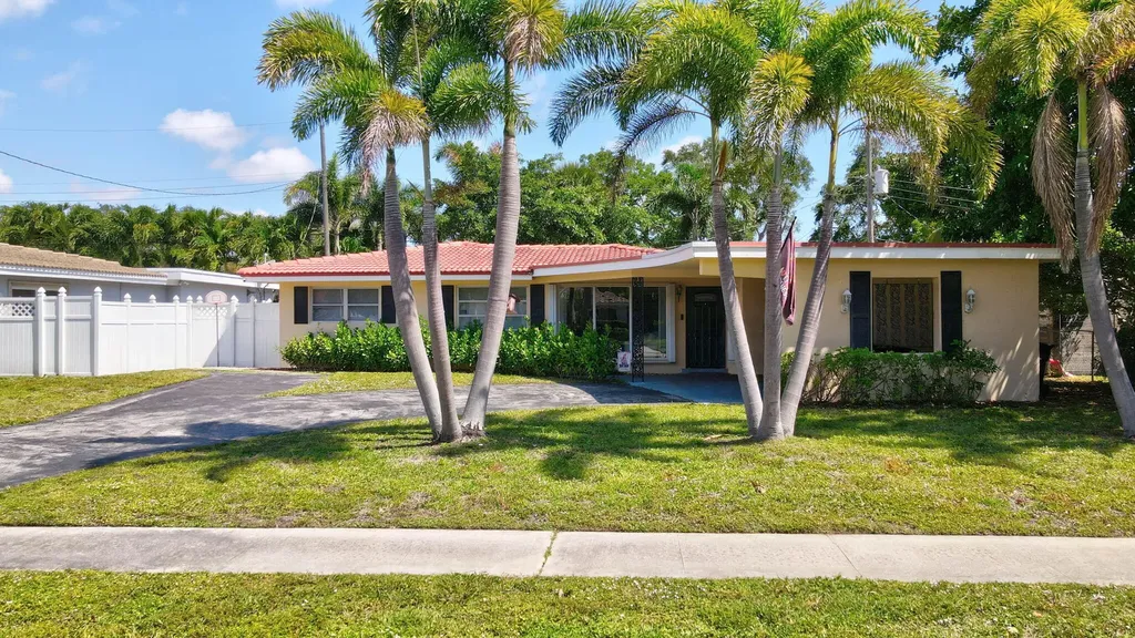 2169 NE 62nd Court Fort Lauderdale FL 33308