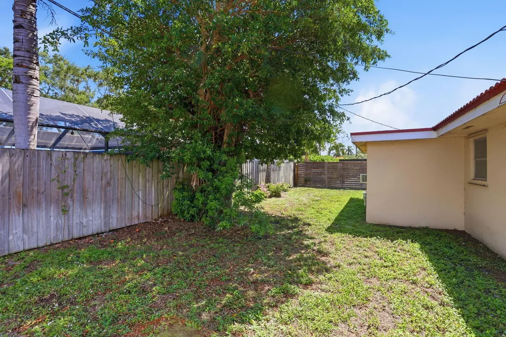 2169 NE 62nd Court Fort Lauderdale FL 33308
