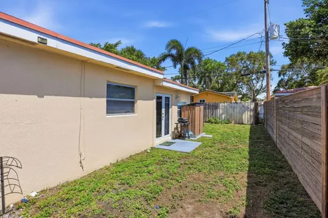 2169 NE 62nd Court Fort Lauderdale FL 33308