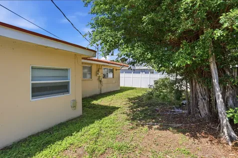 2169 NE 62nd Court Fort Lauderdale FL 33308